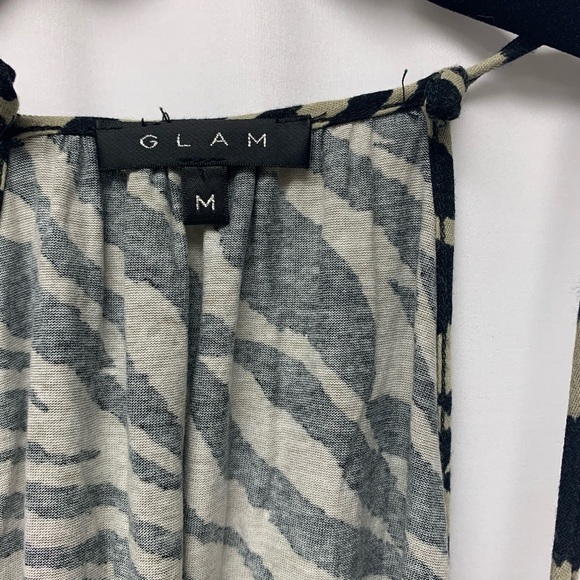5/$35 💥 GLAM SEQUIN ZEBRA TANK - Picture 4 of 6